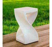 Kinaree Suar Twist Table d'appoint en bois massif - Hauteur 50 cm - Blanc - Table d'appoint en bois Suar fabriquée à la main - Meuble asiatique moderne