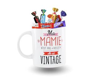 KINDER, MILKA, TOBLERONE - Mug Mamie et 20 Chocolats | Mug "Mamie" Garni d'un Assortiment de 20 Bonbons au Chocolat CELEBRATIONS - Prêt à Offrir pour une Fête, un Anniversaire