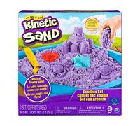 Kinetic Sand SABLE À MODELER - COFFRET CHÂTEAU BAC À SABLE 454 G + 4 ACCESSOIRES - Sculpte à l'Infini ce Sable à Modeler, Sable Coloré & Naturel, comme de la Pâte à Modeler - Jouet Enfant 3 Ans et +