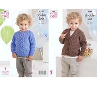King Cole 4149 Patron de tricot pour pull et cardigan pour enfant à tricoter en confort DK, 50,8 cm - 76,2 cm