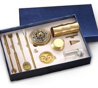 Kit De Fabrication D'encens en Laiton - Pack-12 DIY Tour à Retour Et Moules à Cônes D'encens avec Cuillère, Presse, Pelle, Pinceau, Bouteille pour Yoga, Méditation, Et Parfum D'intérieur