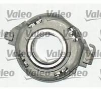 Kit d'embrayage pour les véhicules avec embrayage à commande par traction 821359