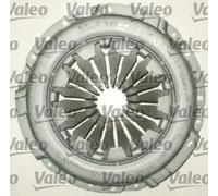 Kit d'embrayage pour véhicules avec embrayage à commande par pression 826321