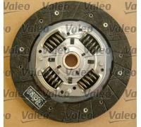 Kit d'embrayage pour véhicules avec embrayage à commande par pression 826479