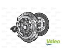 Kit d'embrayage pour véhicules avec embrayage à commande par pression 826808