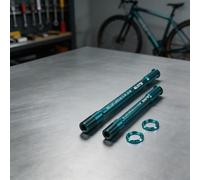 Kit d'essieu traversant léger de 34 g pour vélos de route fabriqué en alliage d'aluminium 7075 compatible avec les modèles Giant pour TCR PP Revolt Langma pour les modèles Live (bleu)