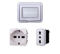 Kit plaque de boîte 503 prémonté IP55, 3 modules prise Schuko + prise bipass 10/16A, compatible avec Bticino Living, couleur blanche, plaque étanche à l'hydrobox encastrée pour l'extérieur