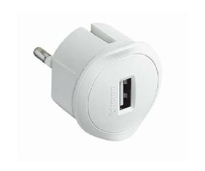 KIT - STANDARD TEDESCA SPINE ADAPTER PRESA ADAPTER USB 1,5A WHITE COLOR S3625DU