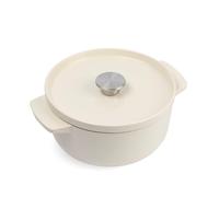 KitchenAid Cast Iron Cocotte en Fonte Émaillée avec Couvercle, Ø 22cm, Ronde, 3,3L, 4,5kg, Haute Qualité & Durable, Saisir,Frire,Sans PFAS,Induction,Poignée Ergonomique,Au four à 260°C,Crème d'Amande