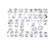 KitchenCraft Sweetly Does It - Emporte-Pièces en Forme de Lettres de l'Alphabet avec Pochette de Rangement, Coffret Cadeau, Métal, Argent, Lot de 34