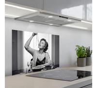 KitchenYeah© Credence Adhesive Pour Cuisine 50x70 cm Panneau Mural Adhesif Fond De Hotte Plaque Pvc Murale Peel And Stick Protege Mur Femme - Spaghetti - Noir - Blanc