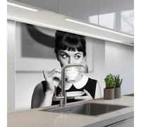 KitchenYeah© Credence Adhesive Pour Cuisine 80x100 cm Panneau Mural Adhesif Fond De Hotte Plaque Pvc Murale Peel And Stick Protege Mur Portrait - Thé - Femme