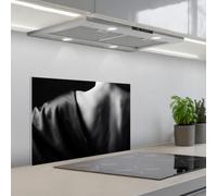 KitchenYeah© Credence Cuisine 40x60 cm Adhesif Protection Mur Plaque De Cuisson Plastique Rigide Revetement Murale À Coller Épaule - Soie - Dos - Noir - Blanc - Élégant