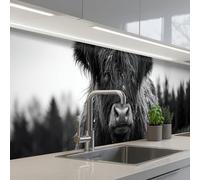 KitchenYeah© Crédence Cuisine À Coller 60x300 cm Protection Plaque De Cuisson Adhesif Plastique Rigide Dalle Murale Highlander écossais - Noir - Blanc - Flocons de neige
