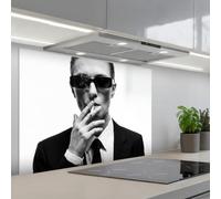 KitchenYeah© Credence Cuisine Adhesive 60x90 cm Protege Mur Revetement Mural Adhesif Parement Interieur À Coller Plaque Plastique Rigide Portrait - Costume - Fumeur - Noir - Blanc - Dur