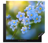 KitchenYeah© Protege Couvre Plaque De Cuisson Cuisiniere Accessoires | 60x60 cm Décoration Cuisine Tapis Protection Protecteur Induction Vitrocéramique Fleurs - Bleu - Ne m'Oubliez Pas