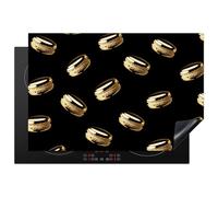 KitchenYeah© Protege Plaque Induction 77x51 cm Decoration Cuisine Tapis de Protection Pour Plan De Travail Cuisson Protégé Macarons - Motif - Or - Noir
