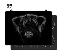 KitchyMist Protège Plaque Induction Highlander Écossais - 71x52 cm - Déco cuisine - Protection pour plan de travail - Cuisson protégée - Fond de hotte de cuisine