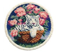 Kitquiver Animal Diy Crochet Kit Debutant Tigre Blanc Dans Le Panier De Fleurs Kits De Crochet Pour La Décoration Intérieure. Kit De Crochets Pour Débutants，Enfants Et Adultes. 50x50cm