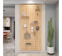 Kits de panneaux perforés muraux à accrocher Panneau perforé modulaire en bois à accrocher avec accessoires pour les murs, le rangement des outils dans le garage(Natural,60x80cm)
