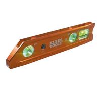 Klein Tools 935RBLT Niveau à bulle torpille magnétique LED, 22,9 cm | 3 fioles 0°, 45° et 90° | Aimants aux terres rares | Rainure en V | Corps en aluminium | Résistant à l’eau et aux chocs