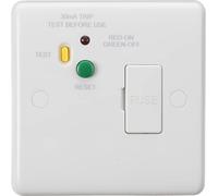 Knightsbridge CU6RCD Bord incurvé Unité d'éperon fusible 13 A RCD - 30 mA (type A), Blanc