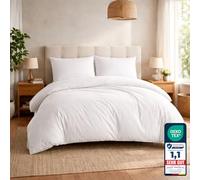 Komfortec Literie Premium Housse de Couette 3 pièces Super Douce 200x200 cm + 2 taies d'oreiller 40x80 cm, 100% Microfibre brossée, Blanc