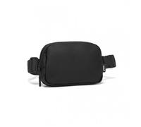 Kono Sac Banane Fashion Ceinture 19x4x12cm Sac Bandoulière Sac de Poitrine de Voyage avec Sangle Ajustable et Extensible(Noir)