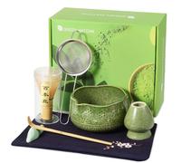 Kssiaz Ensemble de Fouets à Matcha, Kit de matcha 7 Pièces de Cérémonie du Thé, Service à Thé Matcha pour Préparer Latte, Bol à Matcha avec Bec Verseur, Fouet et Support, Tamis, Cuillère, Vert