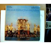 Künstlerkollektiv - Wo sich Völker frei entfalten; Lieder und Tänze der Sowjetrepubliken;