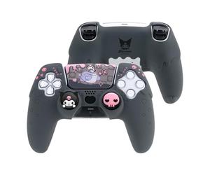 Kuitmor Coque de protection en silicone souple antidérapante pour manette de PS5 sans fil avec 2 capuchons de pouce et 1 autocollant