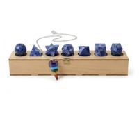 KULIA® Ensemble de Solides de Platon en Pierres de Géométrie Sacrée avec Pendule des Chakras Coffret Feng Shui de 7 Pierres Roulées en Sodalite dans une Boîte en Bois Symboles Reiki Pierres