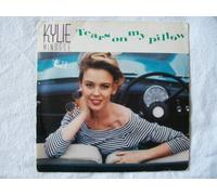 Kylie Minogue - KYLIE MINOGUE Tears on my Pillow 7" 45