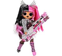 L.O.L Surprise! OMG Remix Rock Metal Chick Poupée Mannequin avec 15 Surprises Dont 1 Guitare électrique, 1 Tenue, Chaussures, Brosse à Cheveux, Socle, Paroles & Tourne-Disque - Filles de 4 Ans & +