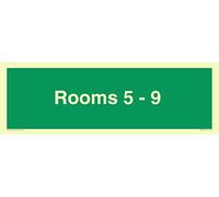 L41 Panneau avec inscription « Rooms 5-9 »