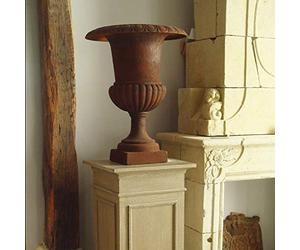 La Grande Prairie Vase Médicis Fonte Rouille 46x62cm