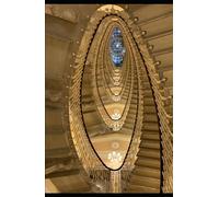 La sostanza del divenire: Un'odissea sensuale tra le pieghe della passione e la filosofia di vita