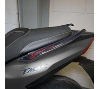 labelbike - Autocollants 3D Décorations et Protections Moto Poignées Passager sans Top Case compatible avec Yamaha Tmax 2022-2024 Couleur Rouge Métal