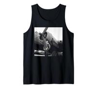 L'acteur Steve McQueen filmant The War Lover 1961 Débardeur