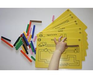 LADO - Activités Multiples Cuisenaire - 12 panneaux de jeu, dessinez et effacez dessus - Panneaux extra durables, durs et lavables - N'inclut pas de réglettes.