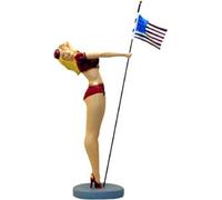 Lady avec drapeau américain 85cm de haut Figurine de décoration - polyrésine - réduite - pour l'extérieur