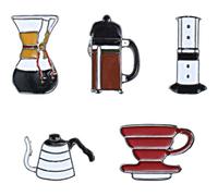 LALADEFIEE Lot de 5 Broches Créatives en Alliage Forme Cafetière, Épingle à Vêtements Facile à Fixer, Accessoire Unique pour Chapeaux et Tenues Variées