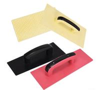 Lame en plastique pour cloison sèche avec brosse truelle pour une utilisation dans le lissage des murs et l'application de mastic pendant la construction (noir) - M)
