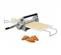 Laminoir à Pâte Feuilletée Professionnel Laminoir à Pâte Manuel avec Poignée et épaisseur Réglable Laminoir à Pâtisserie en Acier Inoxydable pour Pizza Croissants Domestique Commercial Boulangerie