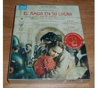 L'Amour à Sa Place (Love Gets a Room) Édition Limitée Blu-Ray+CD+Livret Neuf