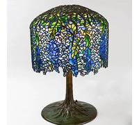 Lampe de Chevet Tulipe En Verre Soufflé À La Main Avec Socle Lumineux, Idéale Pour Décorer Une Chambre Ou Un Salon.