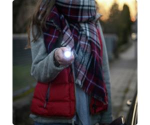 Lampe de poche LED Adventure TA100BF, noir