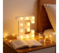 Lampe de table décorative à piles avec lettre E, lumière de nuit LED blanc chaud pour cadeau d'anniversaire, chambre d'enfant, réunions de famille et Noël (5.24"*1.18"*6.42")
