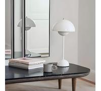 Lampe De Table LED Moderne avec Prise USB dans Le Cordon, Lampe De Bureau Hémisphère en Fer Forgé Minimaliste Nordic Macaron Lampe De Chevet pour Chambre à Coucher Champignon, White
