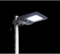 Lampe de travail LED solaire, 15 W, 4000 K, 1600 lm, IP65, dans une boîte, idéale pour l'éclairage extérieur et les tâches dans différents environnements.